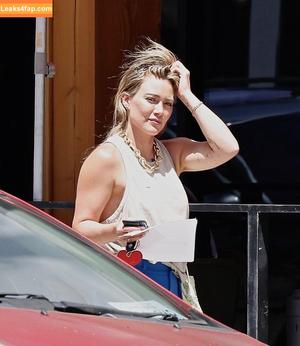 Hilary Duff photo #0900