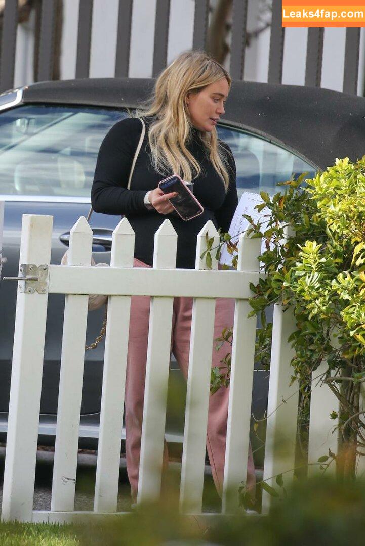 Hilary Duff / hilaryduff / kylanharv leaked photo photo #1016