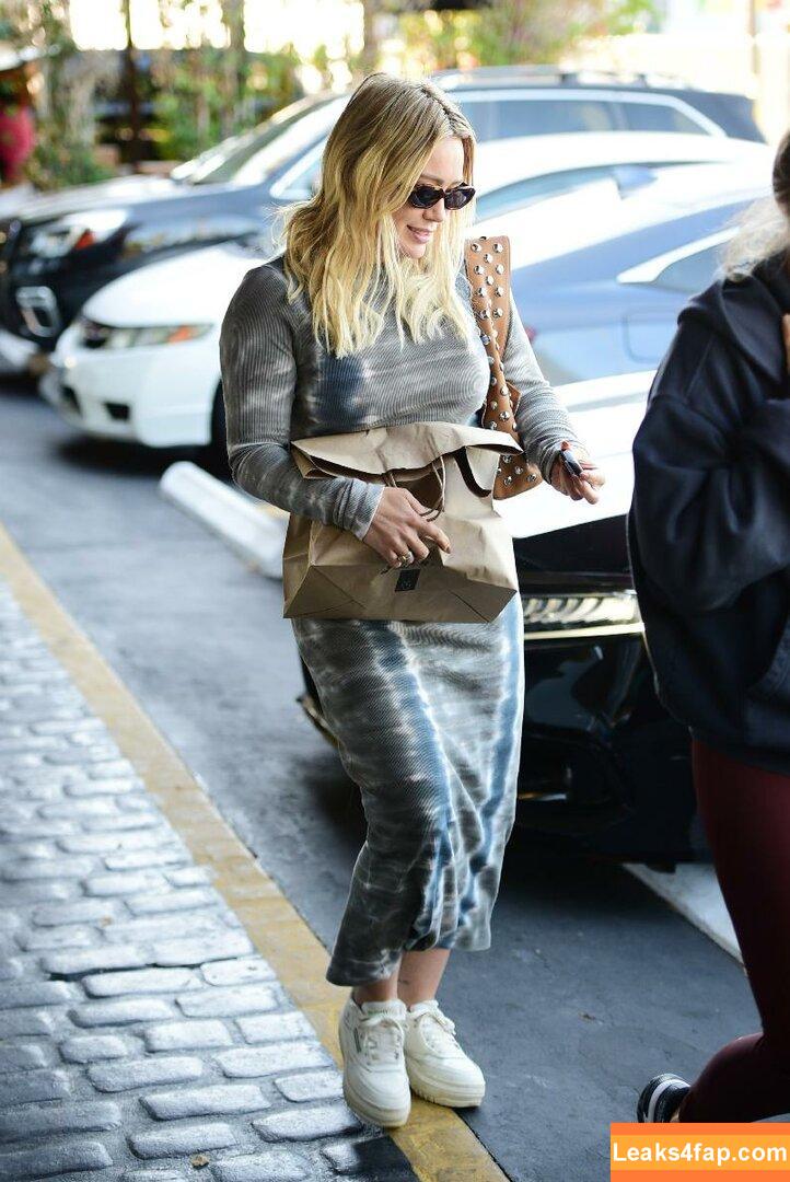 Hilary Duff / hilaryduff / kylanharv слитое фото фото #1027