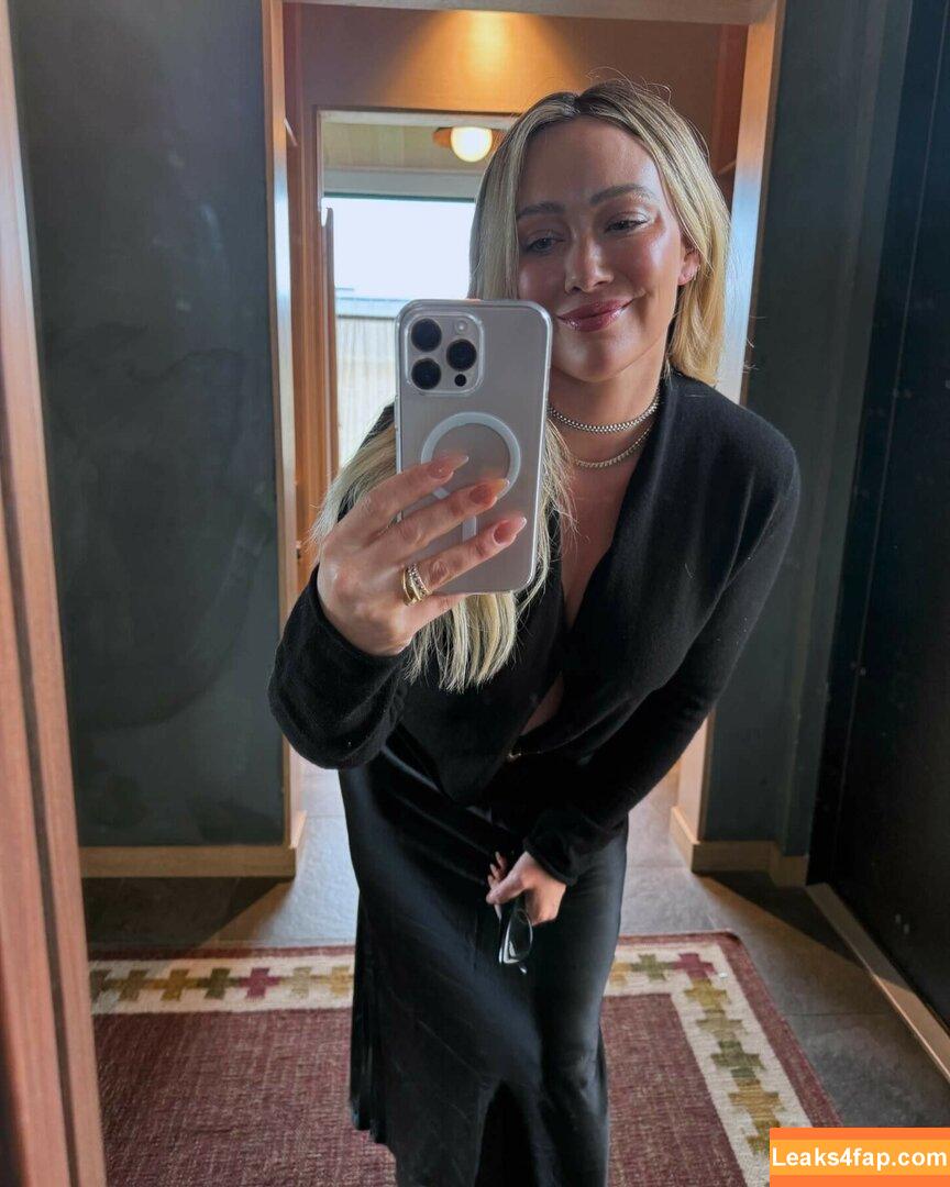 Hilary Duff / hilaryduff / kylanharv leaked photo photo #1069