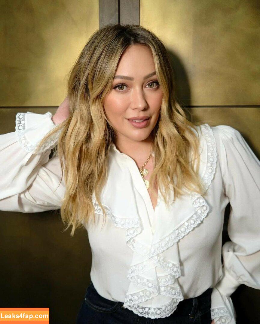 Hilary Duff / hilaryduff / kylanharv leaked photo photo #1113