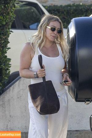 Hilary Duff photo #1035