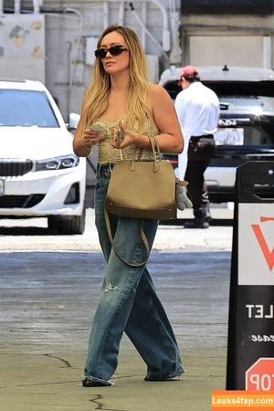 Hilary Duff фото #1176