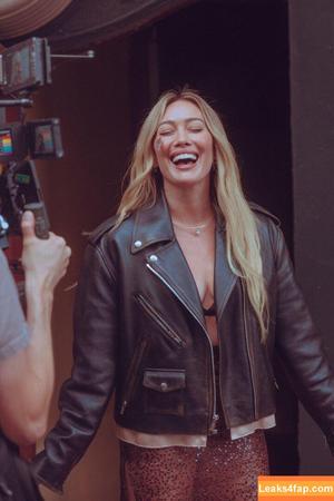 Hilary Duff photo #1210