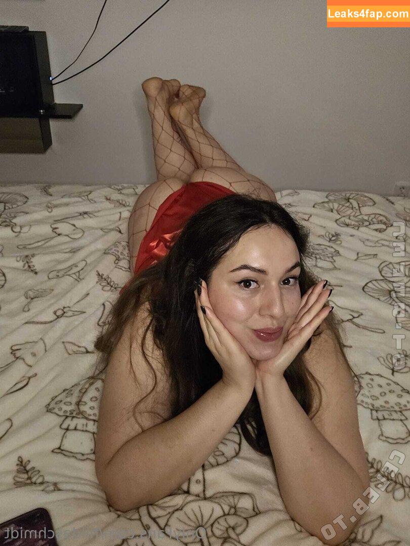 Hilda Schmidt / hilda.schm.of / hildaschmidt слитое фото фото #0054