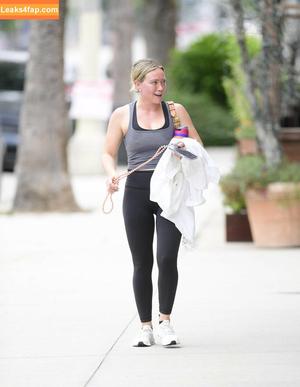 Hillary Duff photo #0070