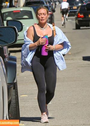 Hillary Duff photo #0113