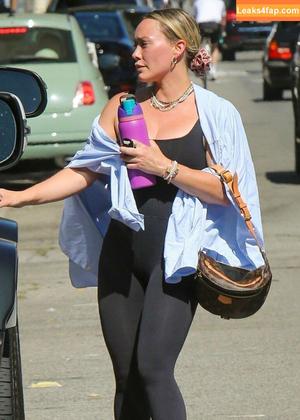 Hillary Duff photo #0123