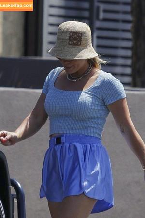 Hillary Duff photo #0129