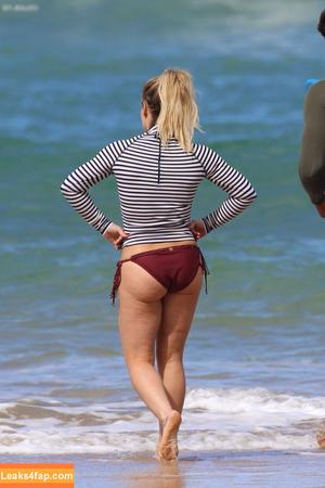 Hillary Duff photo #0303