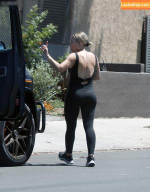 Hillary Duff фото #0346