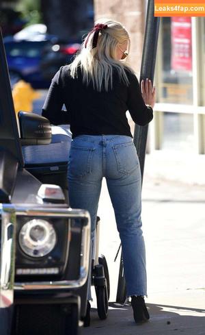 Hillary Duff фото #0375