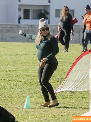 Hillary Duff фото #0441