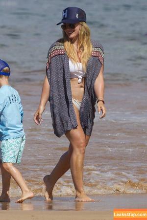 Hillary Duff photo #0472