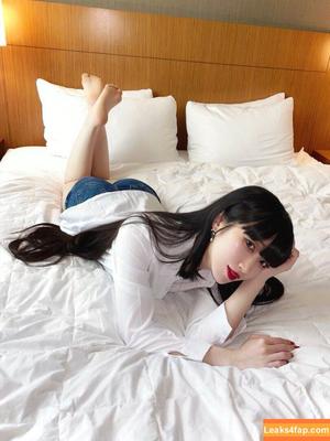 Himari Tsukishiro photo #0002
