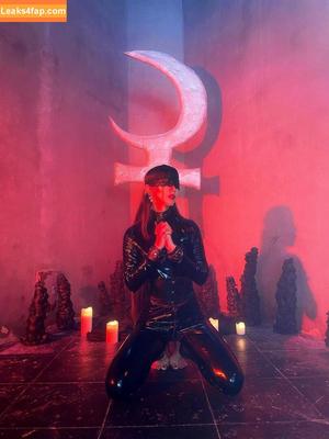 Himari Tsukishiro photo #0080