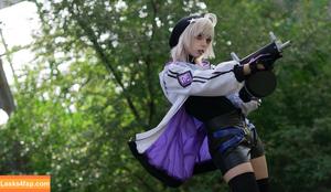 Himeecosplay photo #0032