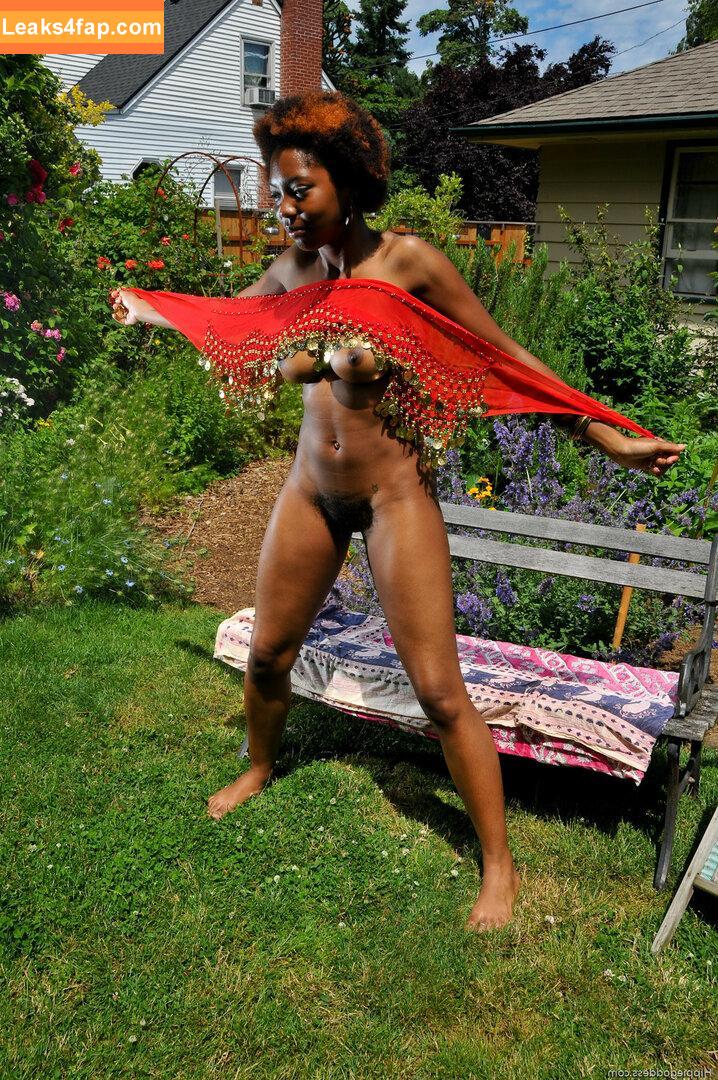 HippieGoddess / hippie___goddess / hippiegoddess69 leaked photo photo #0029