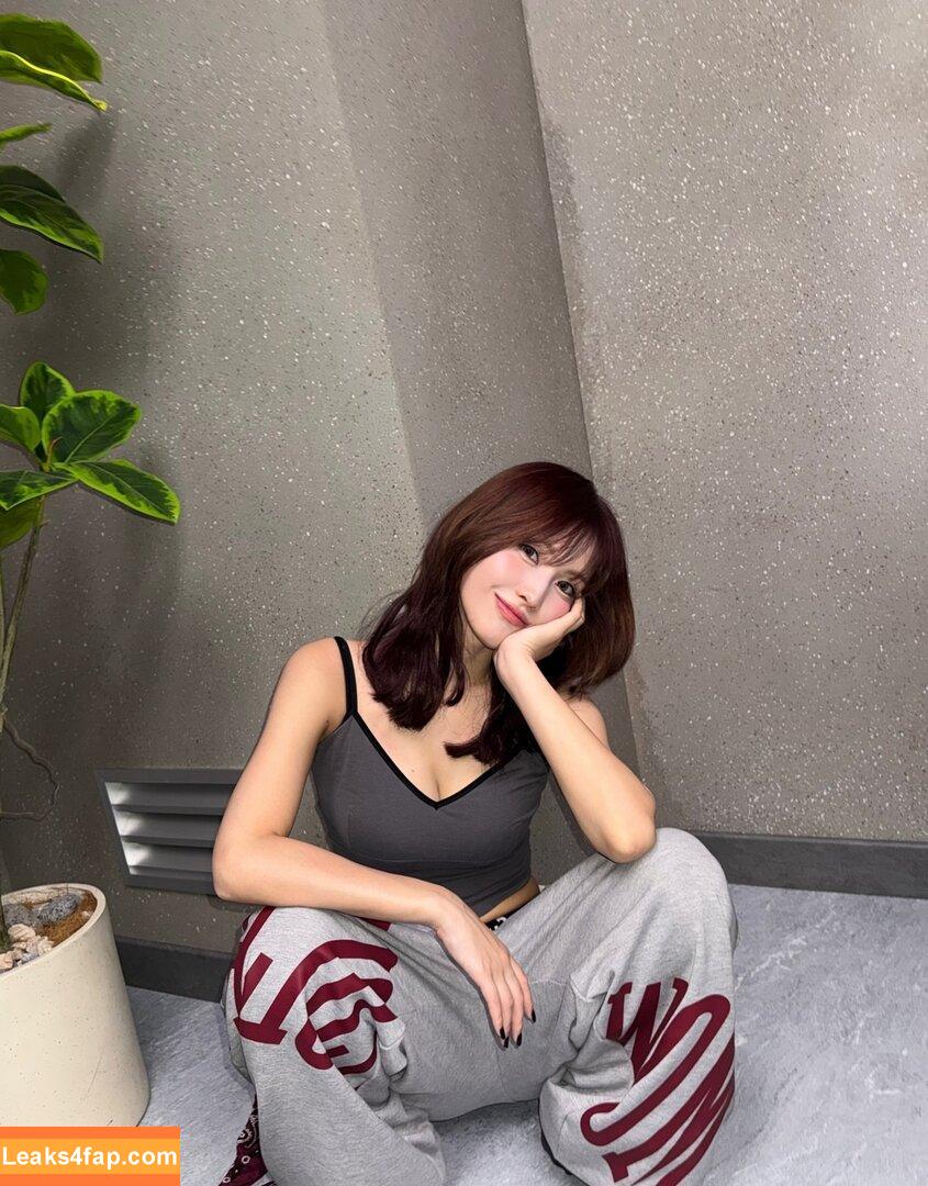 Hirai Momo / TWICE / momo leaked photo photo #0112