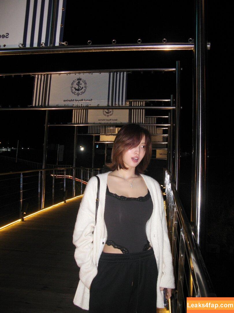 Hirai Momo / TWICE / https: / momo.hirai leaked photo photo #0126