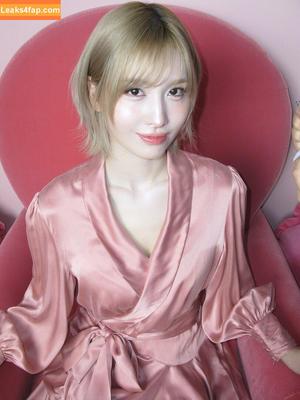 Hirai Momo photo #0081