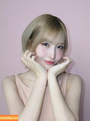Hirai Momo photo #0084