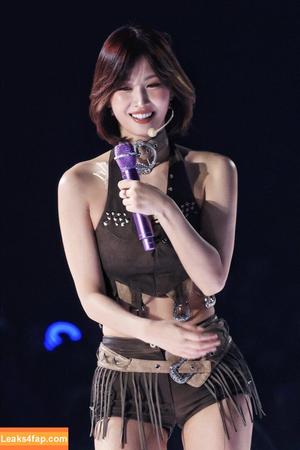 Hirai Momo фото #0092
