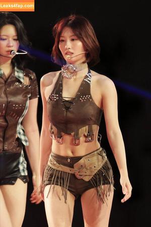 Hirai Momo фото #0094
