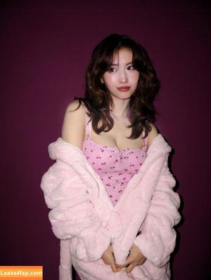 Hirai Momo photo #0128