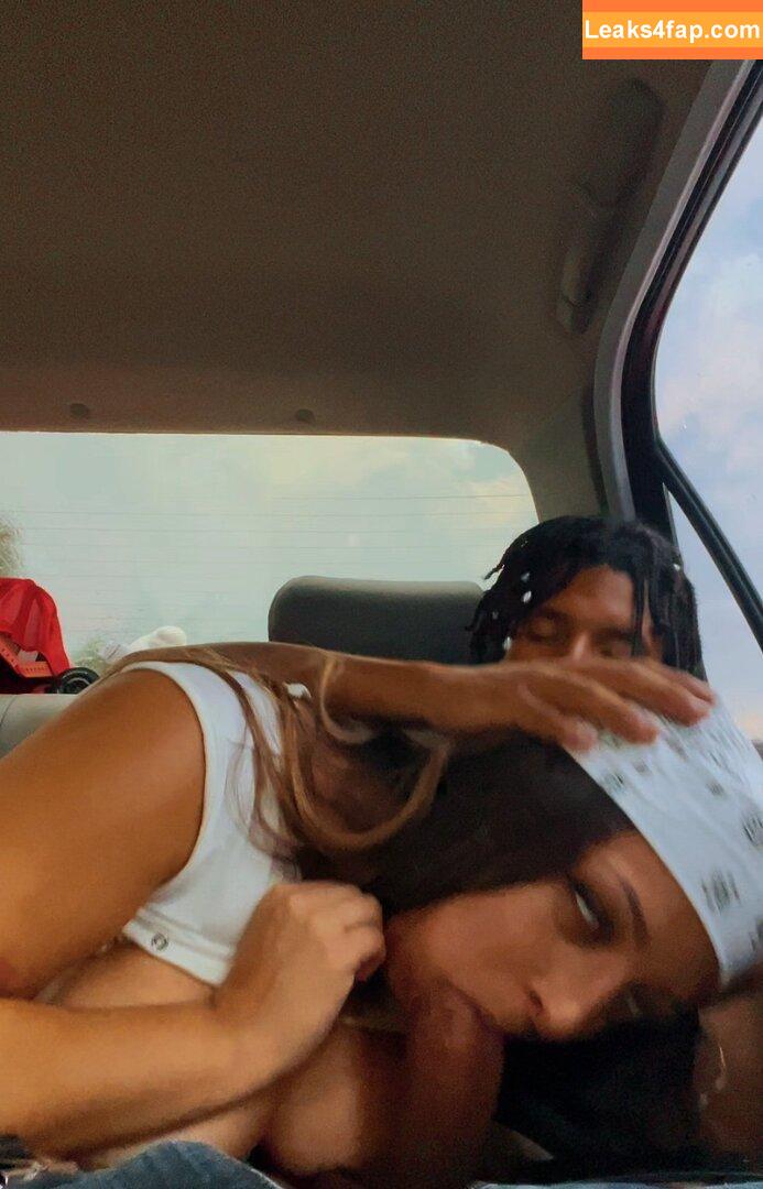 Hispanic / Latina Women / dianaMriveraa / dianamrivera_ / dianariveraa leaked photo photo #1311