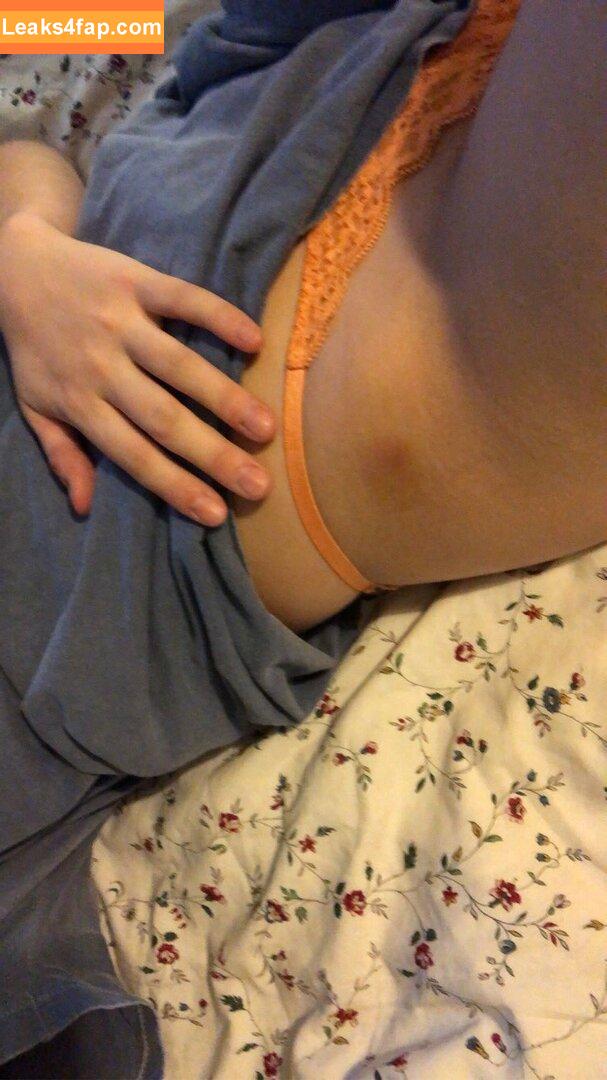 Hitchhikercourtney leaked photo photo #0015