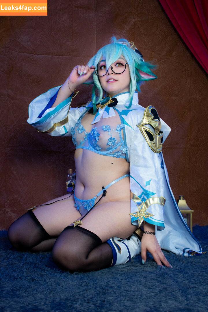 Hitomi Locks / hitomi_locksofficial leaked photo photo #0318