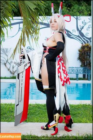 Hitomi Locks фото #0011