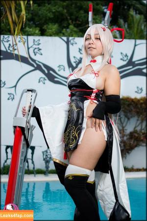 Hitomi Locks фото #0014