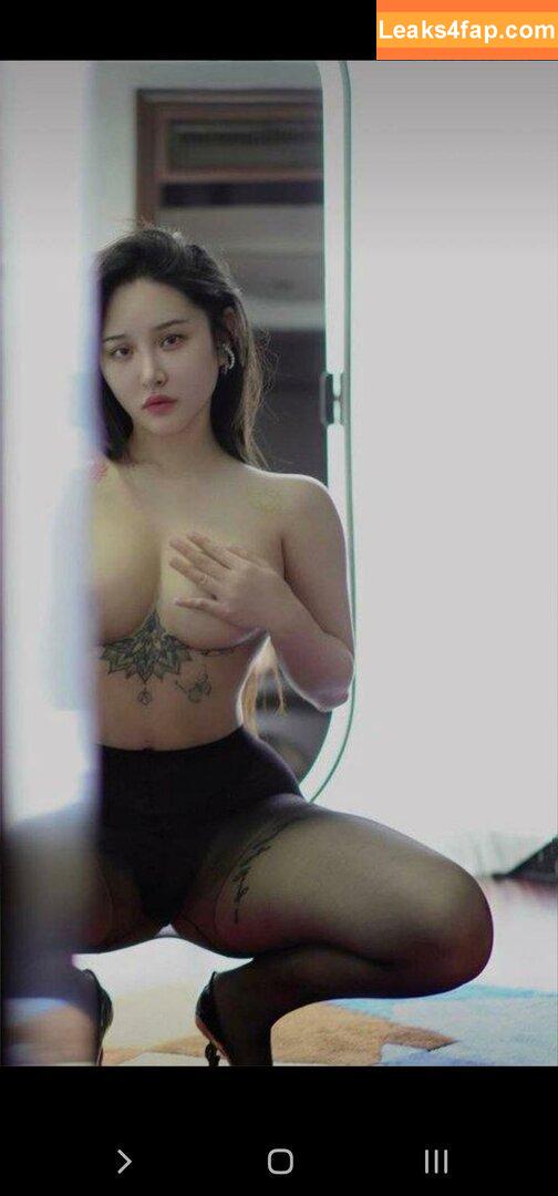 Hitomi Songyuxin / Lindsay78690789 / i_am_hitomi_1994 / songyuxinhitomi leaked photo photo #0041