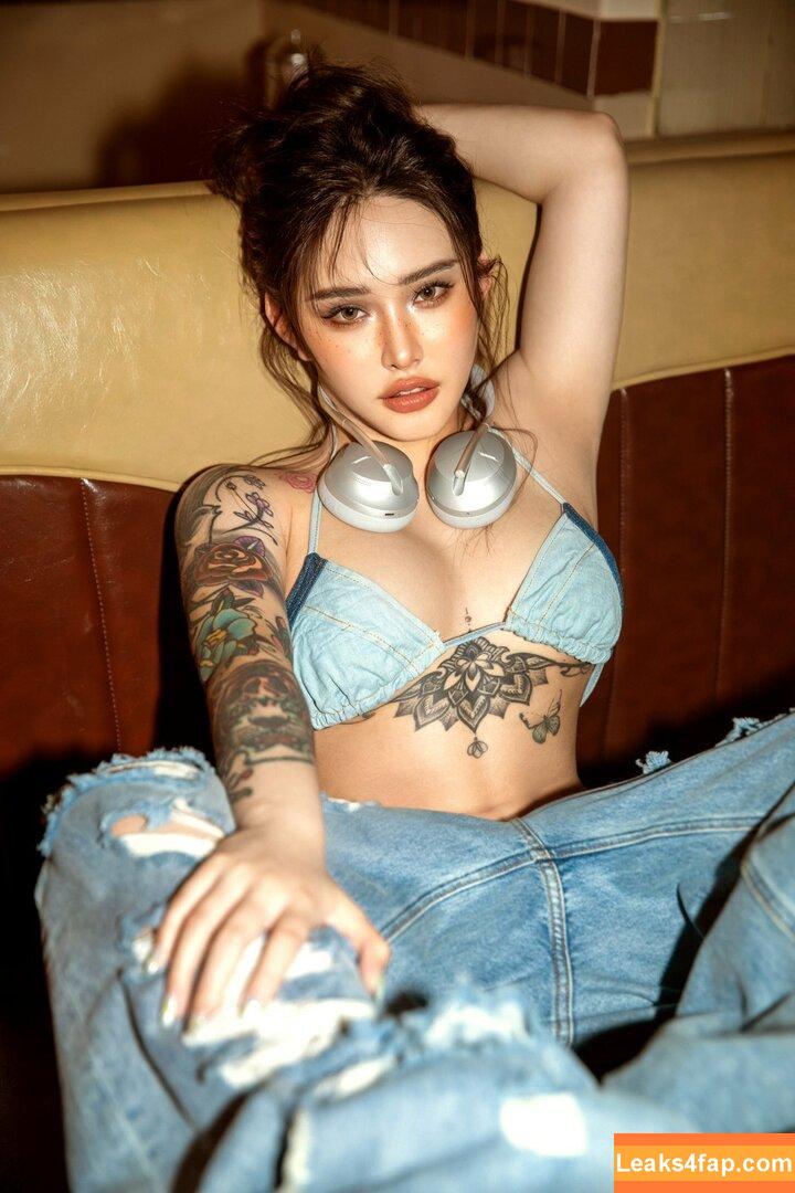 Hitomi Songyuxin / Lindsay78690789 / i_am_hitomi_1994 / songyuxinhitomi leaked photo photo #0108