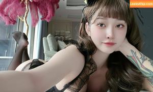 Hitomi Songyuxin photo #0024