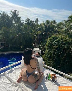 Hitomi Songyuxin photo #0034