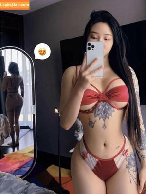 Hitomi Songyuxin photo #0042