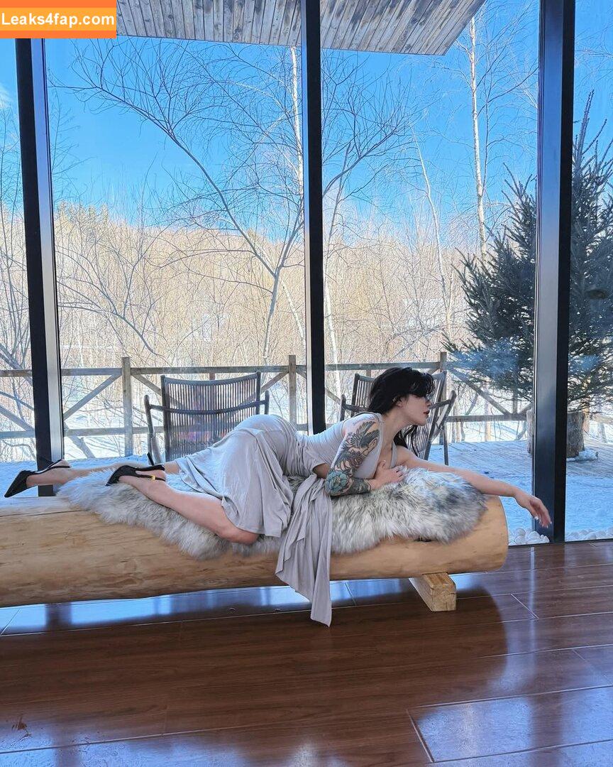 Hitomi Songyuxin / Lindsay78690789 / i_am_hitomi_1994 / songyuxinhitomi leaked photo photo #1013