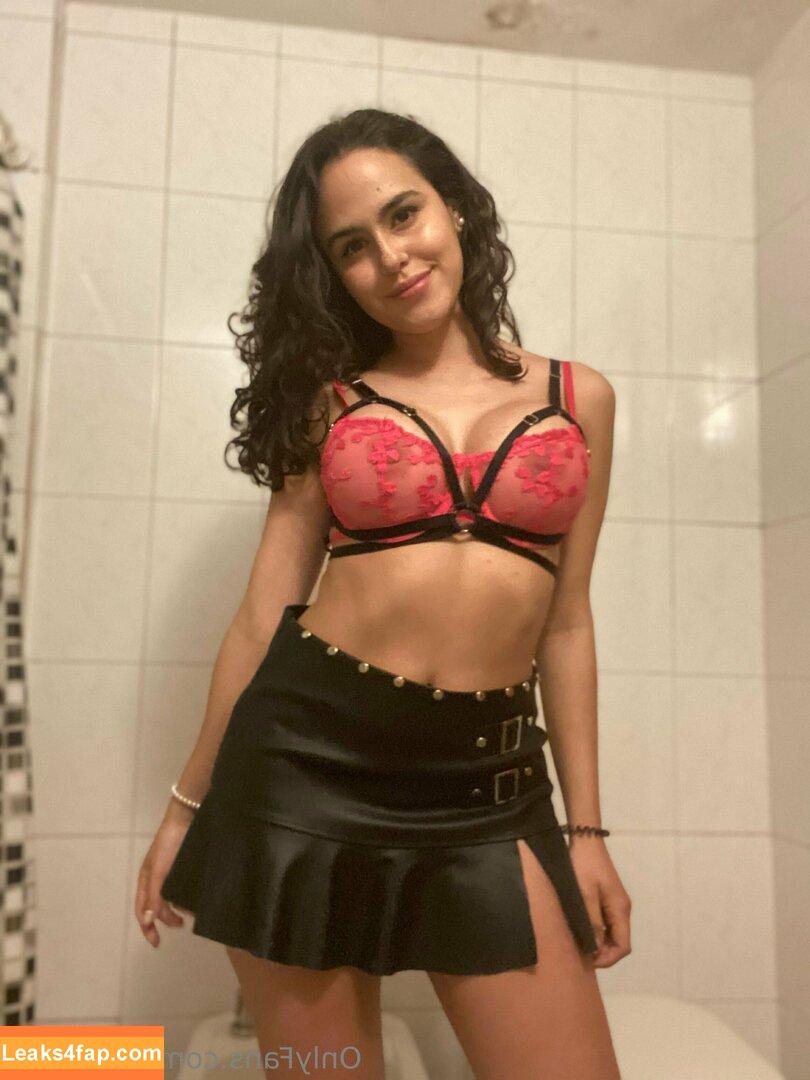 Holibeibii / holibeibiivip / vero.pani leaked photo photo #0002