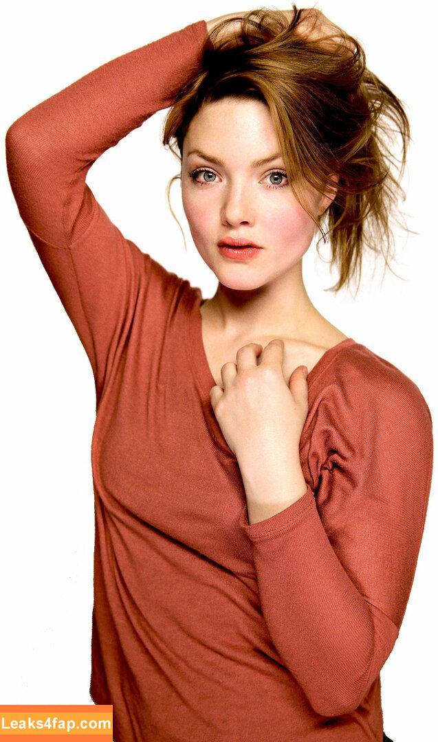 Holliday Grainger / holliday_grainger leaked photo photo #0004