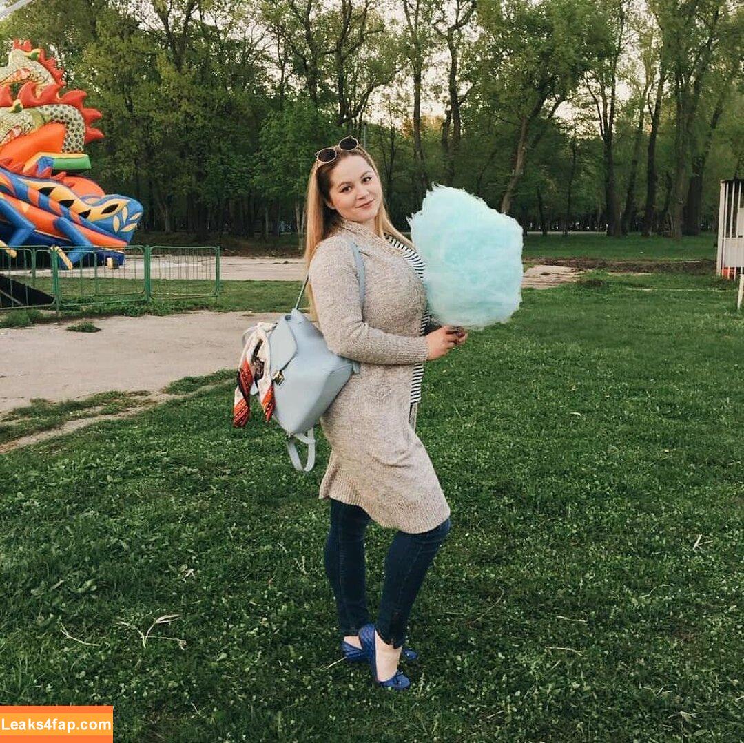 Holly Garner / Inna Khoruzh / InnaKhoruzh / Ivanna Ershova / RealHollyGarner / holly.garner слитое фото фото #0076