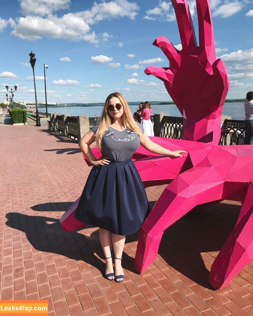 Holly Garner / Inna Khoruzh / InnaKhoruzh / Ivanna Ershova / RealHollyGarner / holly.garner leaked photo photo #0078