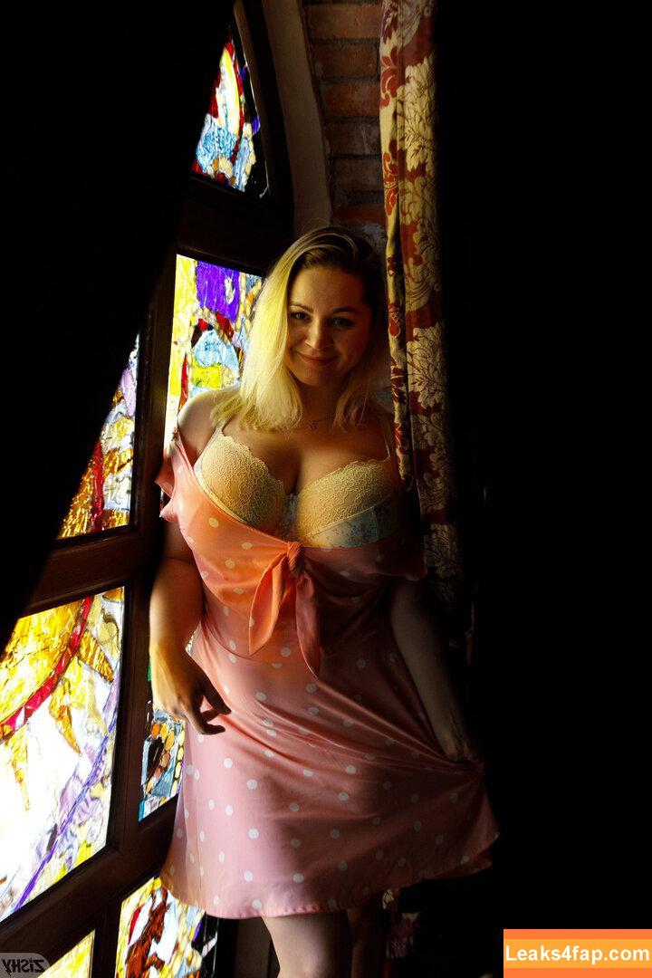 Holly Garner / Inna Khoruzh / InnaKhoruzh / Ivanna Ershova / RealHollyGarner / holly.garner leaked photo photo #0116