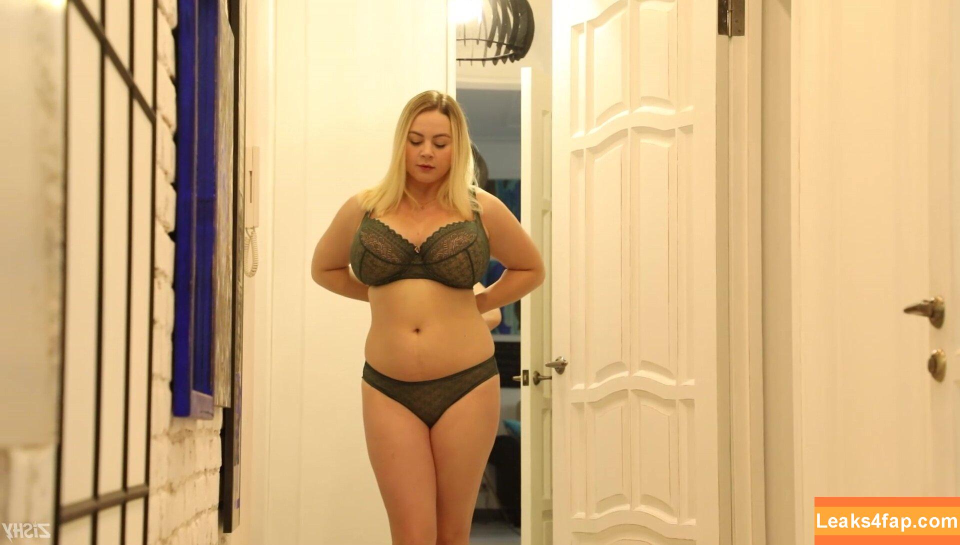 Holly Garner / Inna Khoruzh / InnaKhoruzh / Ivanna Ershova / RealHollyGarner / holly.garner leaked photo photo #0175