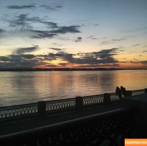 Holly Garner photo #0067