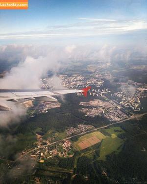 Holly Garner photo #0068