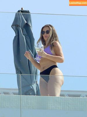 Holly Hagan photo #0018