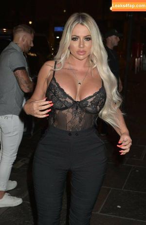 Holly Hagan photo #0019